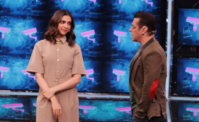 <i>Bigg Boss 13</i>: Sara, Not Amitabh Bachchan - Deepika Padukone's Response To Salman Khan's Question