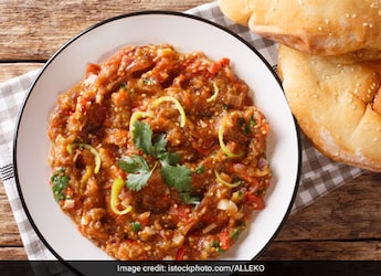 Tandoori Aloo Recipe: How To Make This Spicy Aloo Ki Sabzi For Sumptuous Dinner Tandoori Aloo Recipe: How To Make This Spicy Aloo Ki Sabzi For Sumptuous Dinner