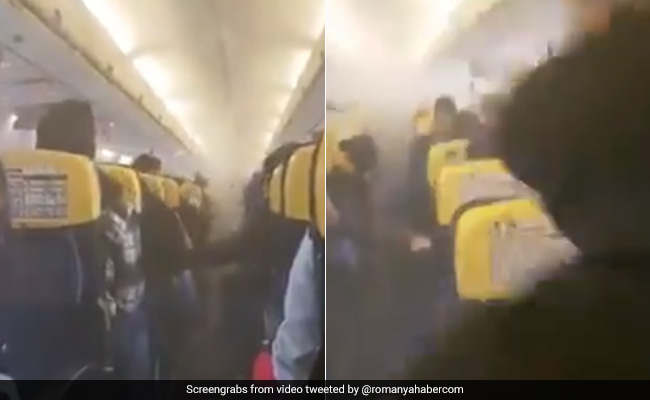 जमीन से 5 हजार फीट ऊपर उड़ रहा था प्‍लेन, अचानक भरा धुआं और फिर.... देखें Viral Video