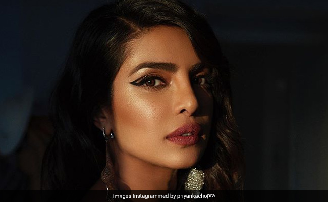 Priyanka Chopra May Be Cast In Keanu Reeves' <I>Matrix 4</i>. This Is Not A Drill