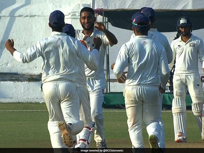 Ranji Trophy: Akash Deep, Manoj Tiwary Star As Bengal Thrash Hyderabad In 3 Days Ranji Trophy: Akash Deep, Manoj Tiwary Star As Bengal Thrash Hyderabad In 3 Days