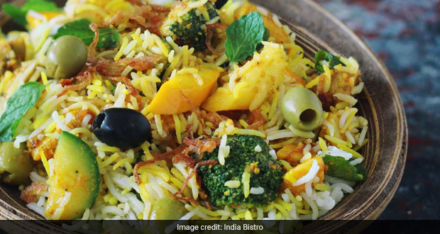 Love Biryani? Try This Lip-Smacking Vegetable-Loaded Subz Biryani To Amp Up Your Meal