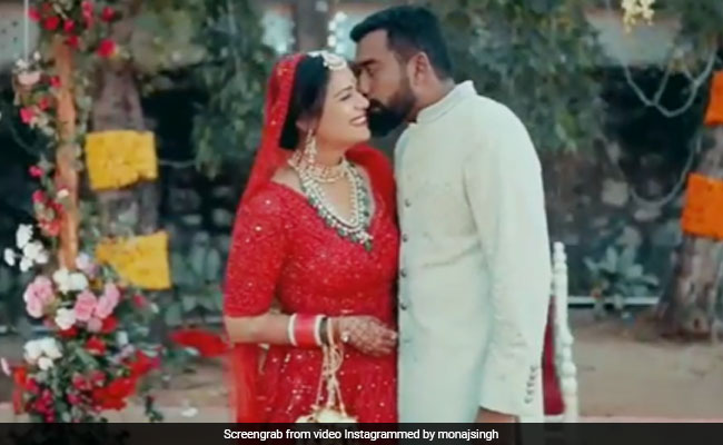 Mona Singh Takes Us Back To Her Wedding On One Month Anniversary