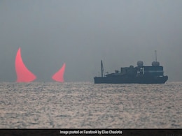 सूर्य ग्रहण की इस फोटो में दिखे ''समुद्र के सींग'', सोशल मीडिया पर वायरल हो रही हैं PICS सूर्य ग्रहण की इस फोटो में दिखे ''समुद्र के सींग'', सोशल मीडिया पर वायरल हो रही हैं PICS
