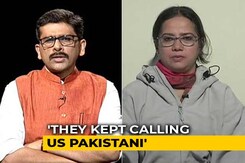 Slapped By Male Cop, Told To Go To Pak, Sadaf Jafar Narrates Her Story Slapped By Male Cop, Told To Go To Pak, Sadaf Jafar Narrates Her Story