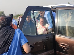 शबाना आजमी पर टिप्पणी करना अध्यापिका को महंगा पड़ा, प्रशासन ने उठाया ये सख्त कदम शबाना आजमी पर टिप्पणी करना अध्यापिका को महंगा पड़ा, प्रशासन ने उठाया ये सख्त कदम