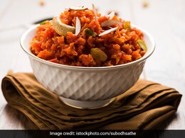 Gajar Ka Halwa: घर पर बनाएं मार्केट जैसा सुपर टेस्टी गाजर का हलवा, नोट कर लें ये कमाल की रेसिपी Gajar Ka Halwa: घर पर बनाएं मार्केट जैसा सुपर टेस्टी गाजर का हलवा, नोट कर लें ये कमाल की रेसिपी