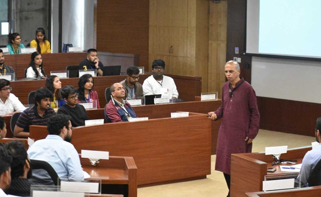 One Day At IIMB: Over 100 Participants Experience Life Of An MBA Student At IIM Bangalore