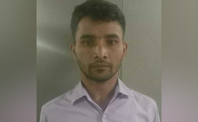 शादी का झांसा देकर यौन शोषण करने वाला आशीष जांच करने पर अजमल निकला!