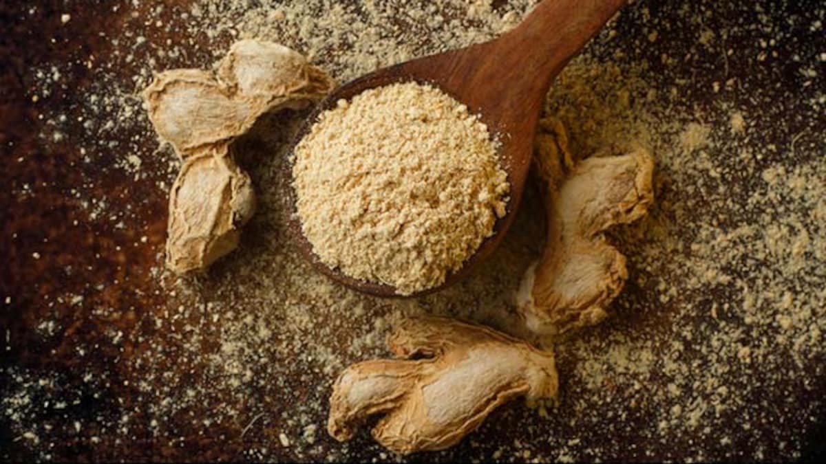 Health Benefits Of Dry Ginger Powder How Saunth May Help Prevent Cough