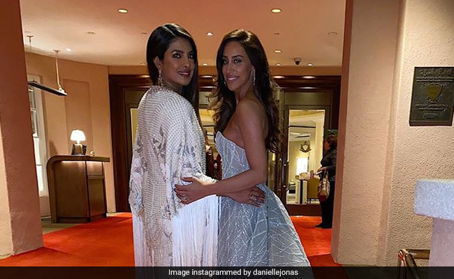 Priyanka Chopra And Danielle Jonas Had A 'Disney Princess Moment' At Grammys. See Pic