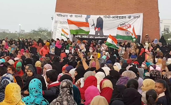 Daughters Of Renowned Poet Among 160 Booked For CAA Protests In Lucknow