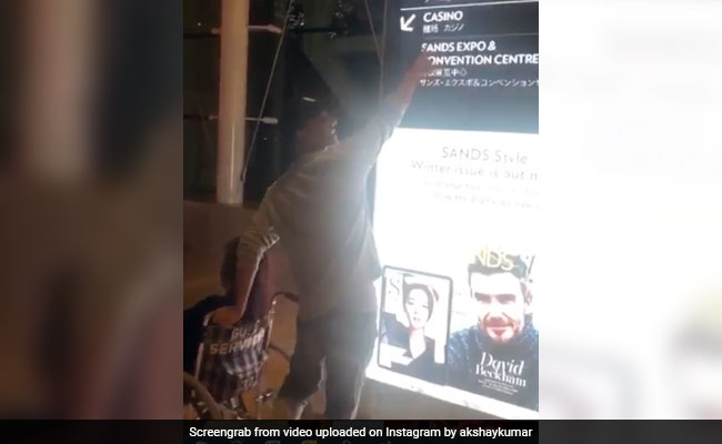 Akshay Kumar Spent Mom Aruna Bhatia's Birthday Week At A Casino. Here's Why