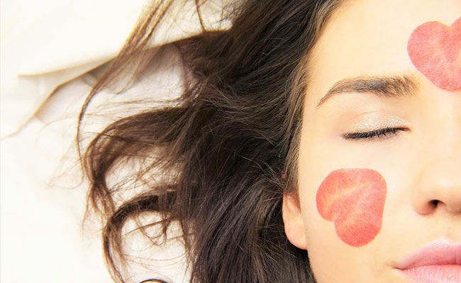 Skincare: Try these home remedies to fight skin issues