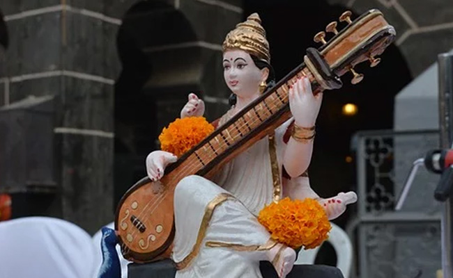 Basant Panchami 2020: 8 Items To Celebrate The Auspicious Day