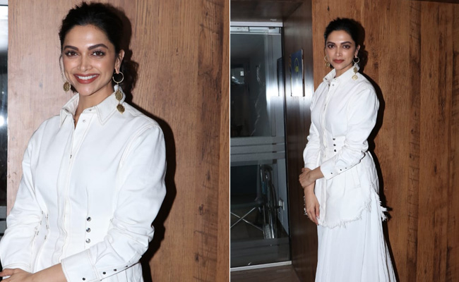 Deepika Padukone Is Nothing Short Of A Vision In Winter White