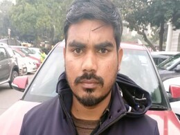 फिल्मी स्टाइल में पकड़ा गया दिल्ली का कुख्यात जेब कतरा 'Tiger', न्यू ईयर पर चुराए थे लाखों के मोबाइल फिल्मी स्टाइल में पकड़ा गया दिल्ली का कुख्यात जेब कतरा 'Tiger', न्यू ईयर पर चुराए थे लाखों के मोबाइल