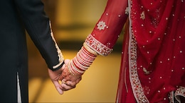 Watch: Kashmiri Couple Makes Roti Together As Part Of Wedding Tradition