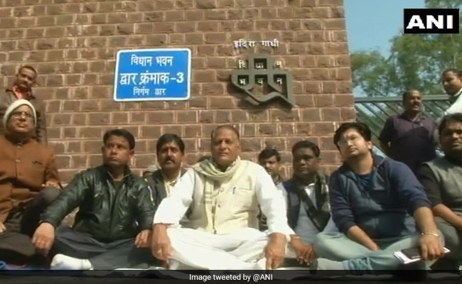 Madhya Pradesh Congress MLA Sits On <i>Dharna</i> Against Own Goverment