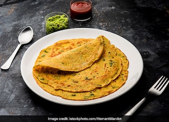 Watch: How To Make Sooji Besan Nashta: A Quick, Delicious Breakfast To Make In No Time Watch: How To Make Sooji Besan Nashta: A Quick, Delicious Breakfast To Make In No Time