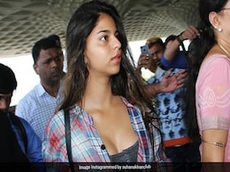 सुहाना खान का एयरपोर्ट पर दिखा स्टाइलिश अंदाज, Photo हुईं वायरल सुहाना खान का एयरपोर्ट पर दिखा स्टाइलिश अंदाज, Photo हुईं वायरल