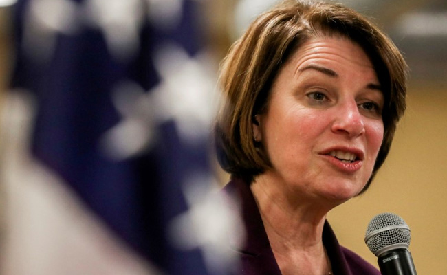 US Senators Welcome 'Digital Detox' As They Hear Trump's Impeachment Trial