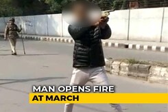 Watch: When Man Opened Fire At Jamia, Shouting <i>Ye Lo Azaadi</i> Watch: When Man Opened Fire At Jamia, Shouting <i>Ye Lo Azaadi</i>
