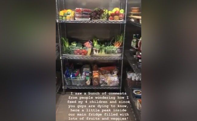 इस सेलिब्रिटी ने शेयर किया अपने फ्रिज का वीडियो, लोग बोले- "ये तो हमारे घर से भी बड़ा", देखें वीडियो