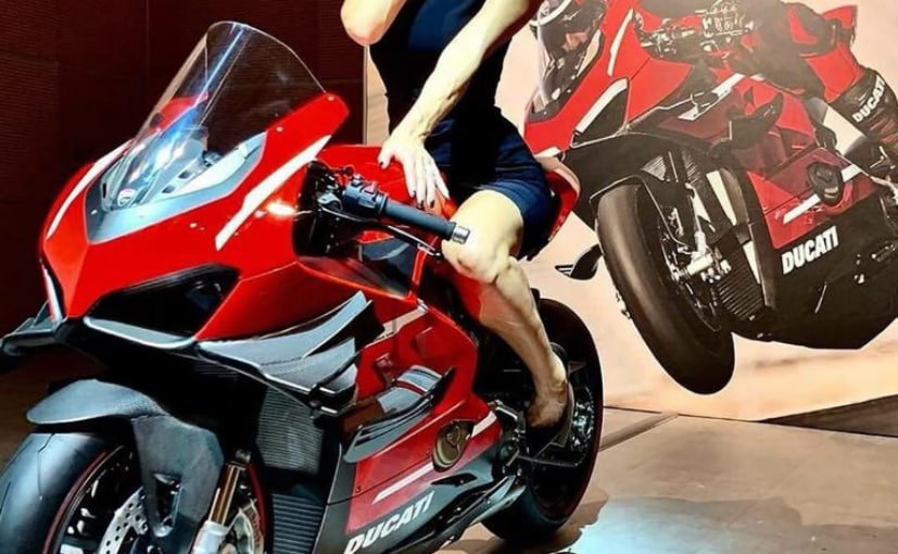 Ducati Panigale V4 Superleggera Leaked Image Reveals Winged Fairing Ducati Panigale V4 Superleggera Leaked Image Reveals Winged Fairing