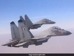 Watch: Sukhoi-30s, Rafale Take To Skies In Air Force's New Year Video Watch: Sukhoi-30s, Rafale Take To Skies In Air Force's New Year Video