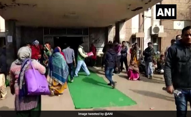 Row Over "Green Carpet" Welcome For Rajasthan Minister At Kota Hospital