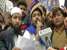 TOP 5 NEWS: दिल्ली चुनाव से ठीक पहले कोर्ट ने दी भीम आर्मी प्रमुख चंद्रशेखर को दिल्ली आने की इजाजत TOP 5 NEWS: दिल्ली चुनाव से ठीक पहले कोर्ट ने दी भीम आर्मी प्रमुख चंद्रशेखर को दिल्ली आने की इजाजत