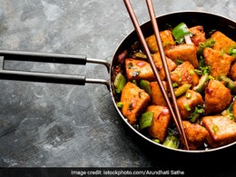 Monsoon Special: 7 Vegetarian Snacks For Rainy Evenings