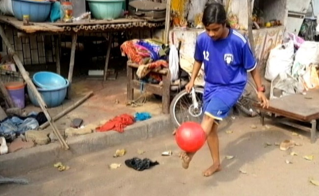 Rajyavardhan Rathore's Appeal For Homeless Footballer Honoured By PM Modi