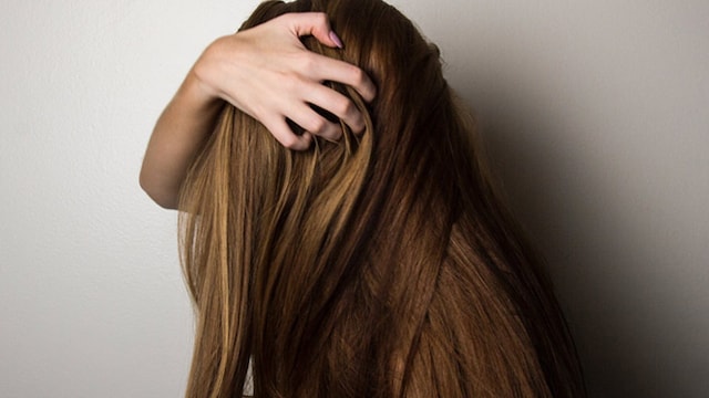 Prepare these hair masks and fight hair fall naturally