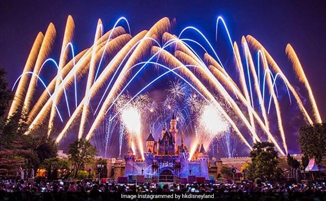 Hong Kong Disneyland Says Closing Over China Virus Fears