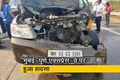 शबाना आजमी रोड एक्सिडेंट में घायल शबाना आजमी रोड एक्सिडेंट में घायल