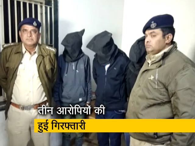 गुजरात में लड़की के साथ रेप  मामले में पुलिस पर उठे सवाल