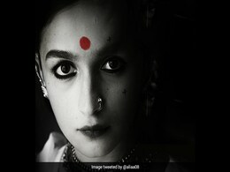 <i>Gangubai Kathiawadi</i>: Deepika Padukone 'Loves' Alia Bhatt's Look. Ranveer Singh's Reaction Is A Winner <i>Gangubai Kathiawadi</i>: Deepika Padukone 'Loves' Alia Bhatt's Look. Ranveer Singh's Reaction Is A Winner