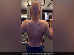 अनुपम खेर जिम में बॉडी बनाते आए नज़र, TikTok पर खुद शेयर किया ये VIDEO अनुपम खेर जिम में बॉडी बनाते आए नज़र, TikTok पर खुद शेयर किया ये VIDEO