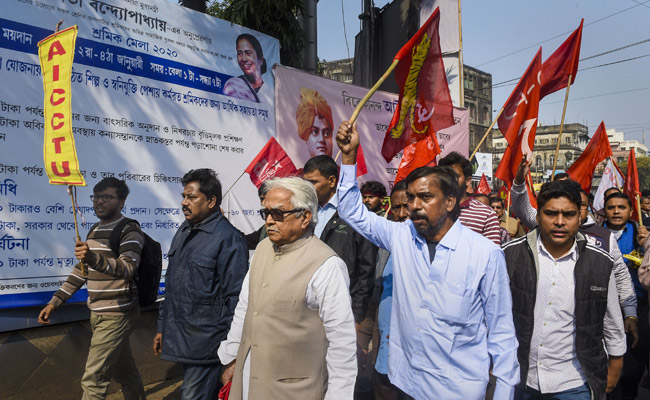 Violence In Bengal During Trade Unions Strike, Several Roads Blocked