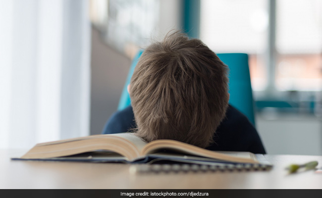 प्रदूषण और कम उम्र में तनाव बच्चों के मानसिक स्वास्थ्य के लिए है बेहद खतरनाक