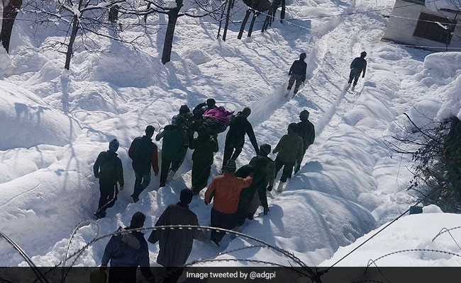 On Camera, Army Rescues Civilians Trapped In Snow In Kashmir