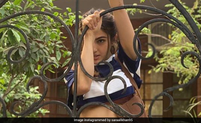 सारा अली खान ने फिर शेयर की Photos, इंटरनेट पर मच गई धूम