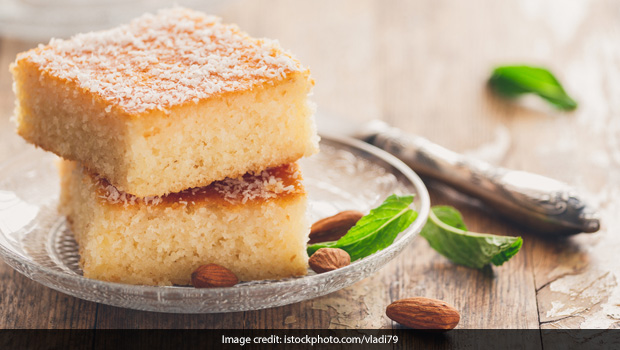 Watch: Easy Homemade Vanilla Sponge Cake Recipe For Beginners With Baking Tips