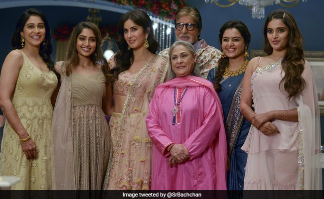 Viral: Amitabh Bachchan With 'Ladies At Work' Jaya Bachchan And Katrina Kaif. See Pic