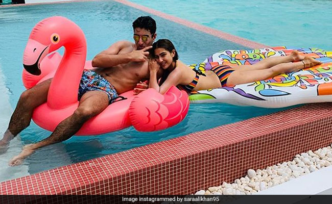 Sara Ali Khan's Holiday Abs Are Burning Up Instagram. Fitness Instructor Namrata Purohit's Reaction