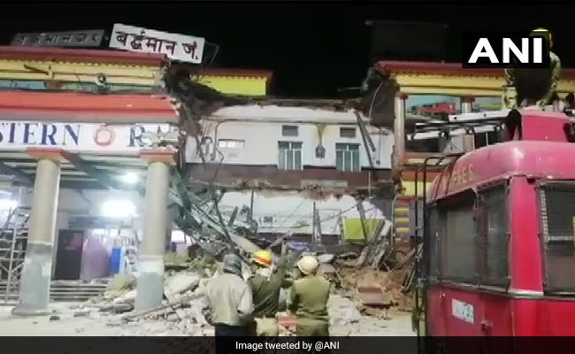 पश्चिम बंगाल: बर्द्धमान रेलवे स्टेशन की इमारत का एक हिस्सा गिरा, दो घायल