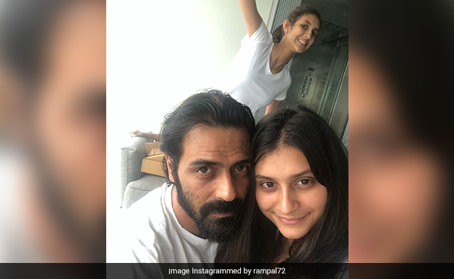 Pic: The One With Arjun Rampal, Mahikaa And 'Photobomb Specialist' Myra