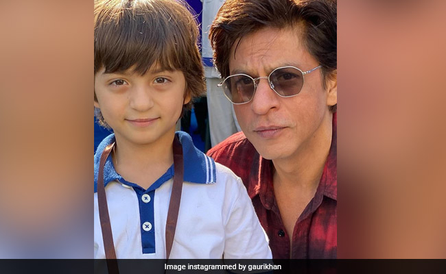 Shah Rukh Khan's Tweet For His 'Gold Medal' - Son AbRam - Will Melt Your Heart